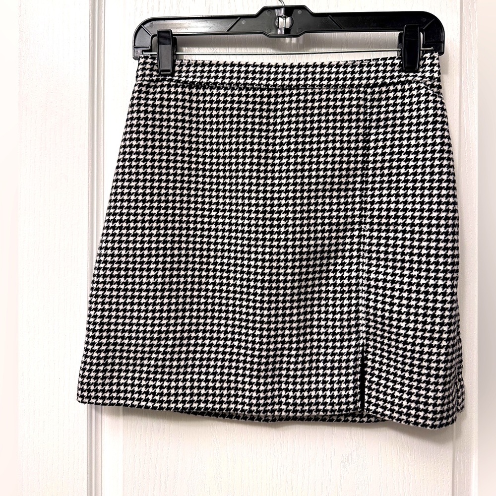 Hollister houndstooth wool blend mini